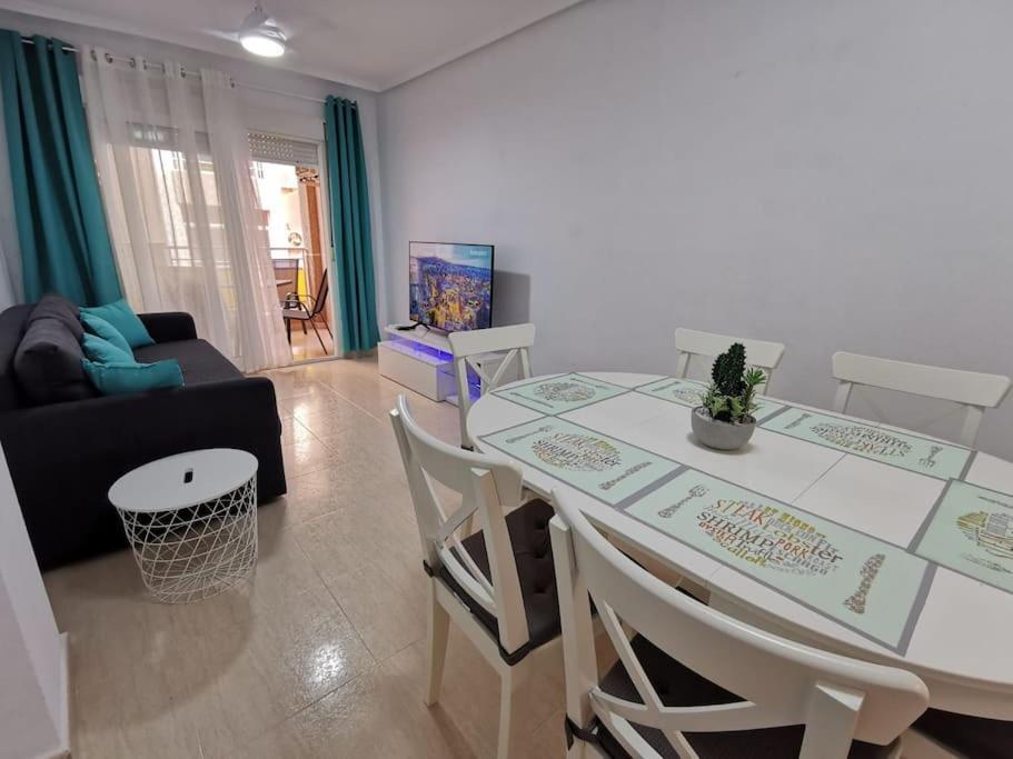 Apartamento Playa Cura Torrevieja Extérieur photo